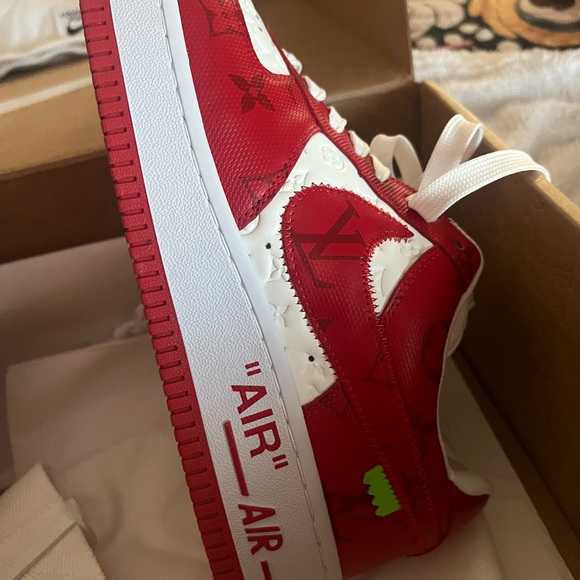 Nike shoes - Picture 3 of 7